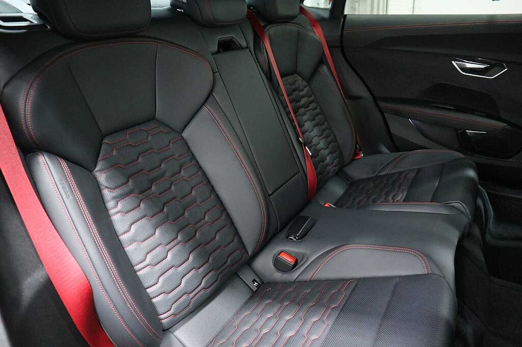 Audi Rs E-tron Gt Saloon 475kW Quattro 93kWh Carbon Black 4dr Auto