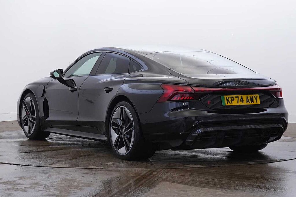Audi Rs E-tron Gt Saloon 475kW Quattro 93kWh Carbon Black 4dr Auto