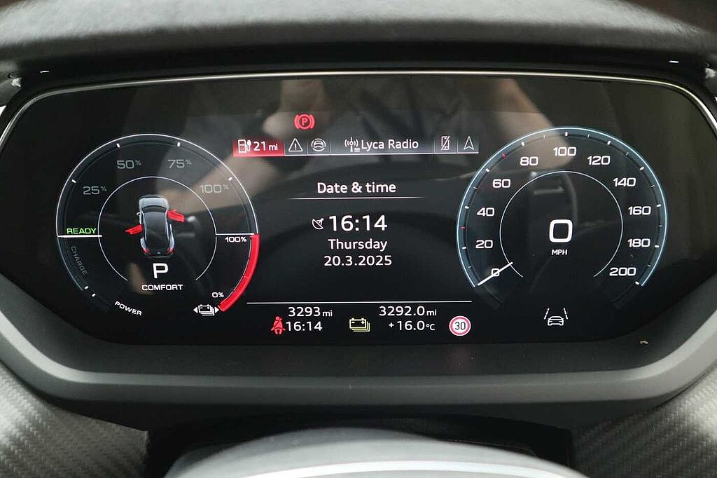 Audi Rs E-tron Gt Saloon 475kW Quattro 93kWh Carbon Black 4dr Auto