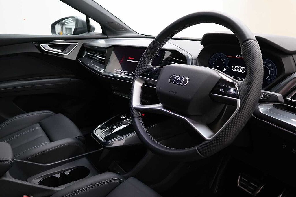 Audi Q4 E-tron Estate 210kW 45 82kWh S Line 5dr Auto [Leather]