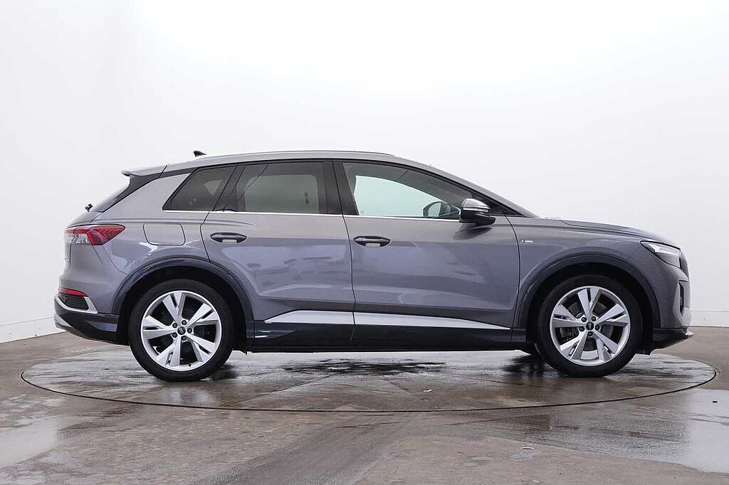 Audi Q4 E-tron Estate 210kW 45 82kWh S Line 5dr Auto [Leather]