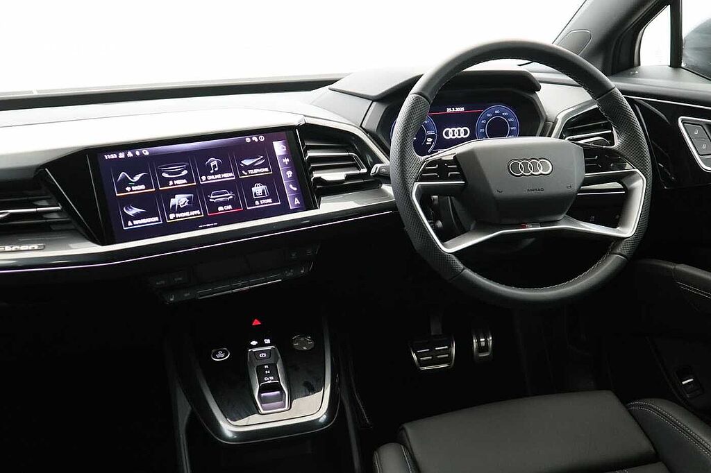 Audi Q4 E-tron Estate 210kW 45 82kWh S Line 5dr Auto [Leather]