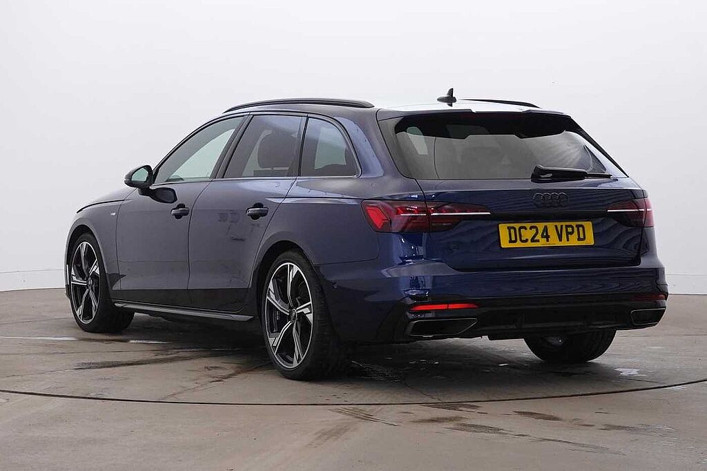 Audi A4 Diesel Avant 35 TDI Black Edition 5dr S Tronic