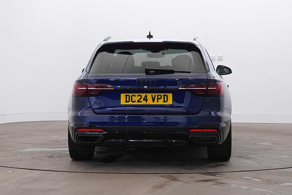 Audi A4 Diesel Avant 35 TDI Black Edition 5dr S Tronic