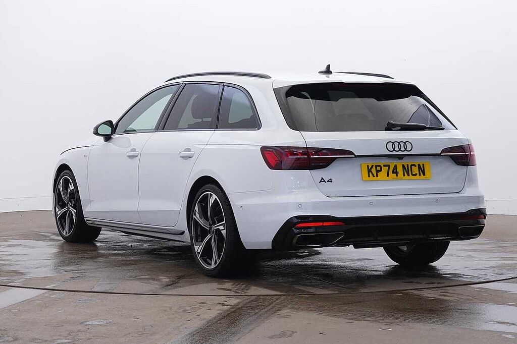 Audi A4 Diesel Avant 35 TDI Black Edition 5dr S Tronic