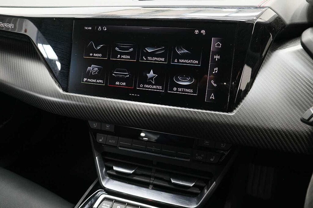 Audi Rs E-tron Gt Saloon 475kW Quattro 93kWh Carbon Vorsprung 4dr Auto