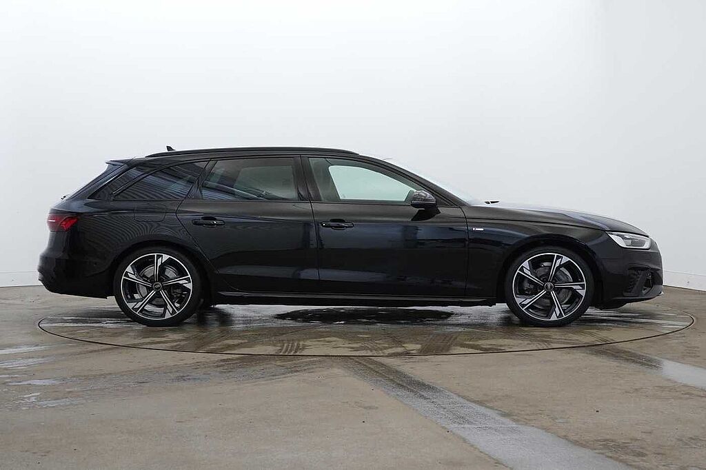 Audi A4 Diesel Avant 35 TDI Black Edition 5dr S Tronic