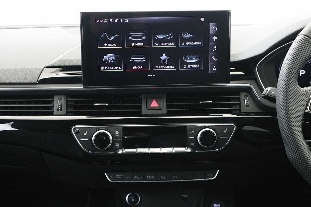 Audi A4 Diesel Avant 35 TDI Black Edition 5dr S Tronic