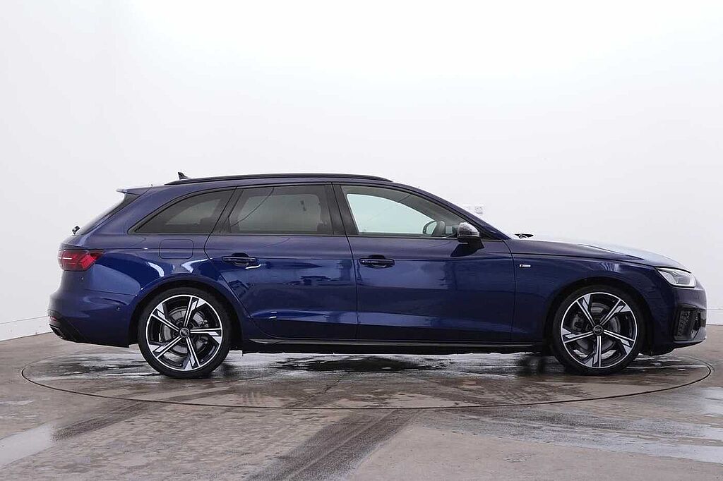 Audi A4 Diesel Avant 35 TDI Black Edition 5dr S Tronic