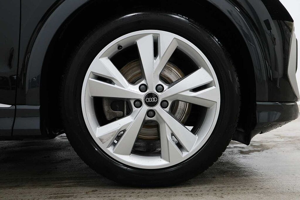 Audi Q4 E-tron Estate 210kW 45 82kWh S Line 5dr Auto [Leather]
