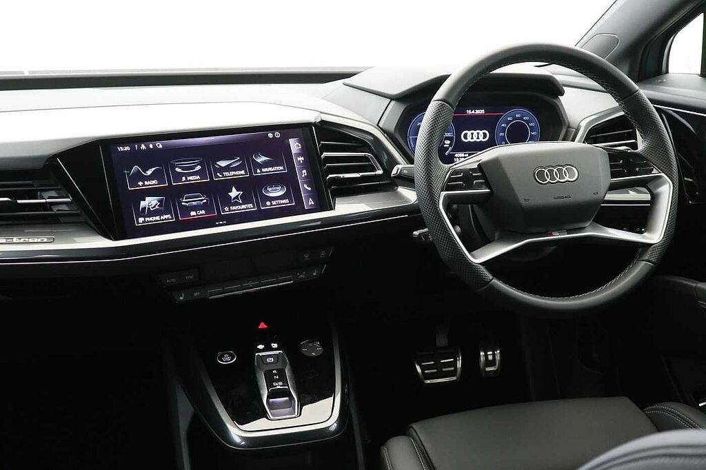 Audi Q4 E-tron Estate 210kW 45 82kWh S Line 5dr Auto [Leather]
