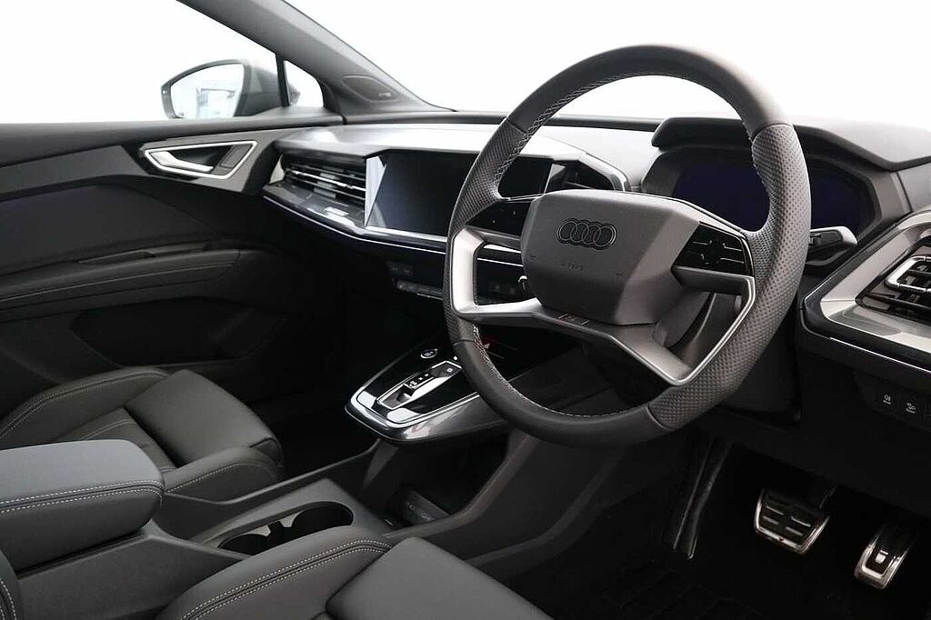 Audi Q4 E-tron Estate 210kW 45 82kWh S Line 5dr Auto [Leather]