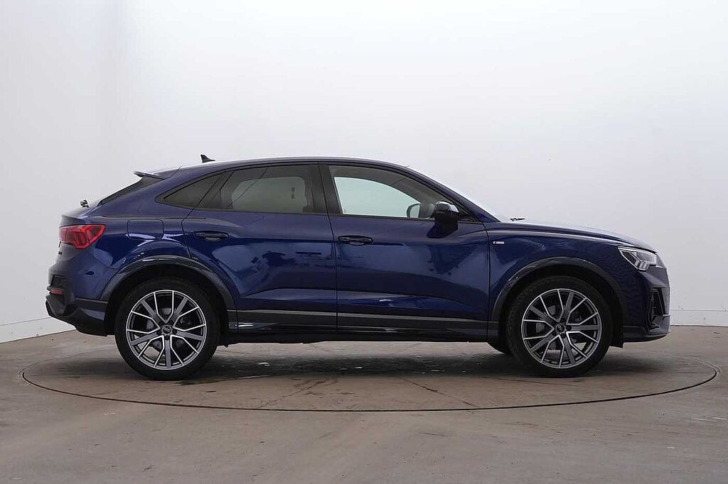 Audi Q3 Diesel Sportback 35 TDI Black Edition 5dr S Tronic [20' Alloy]