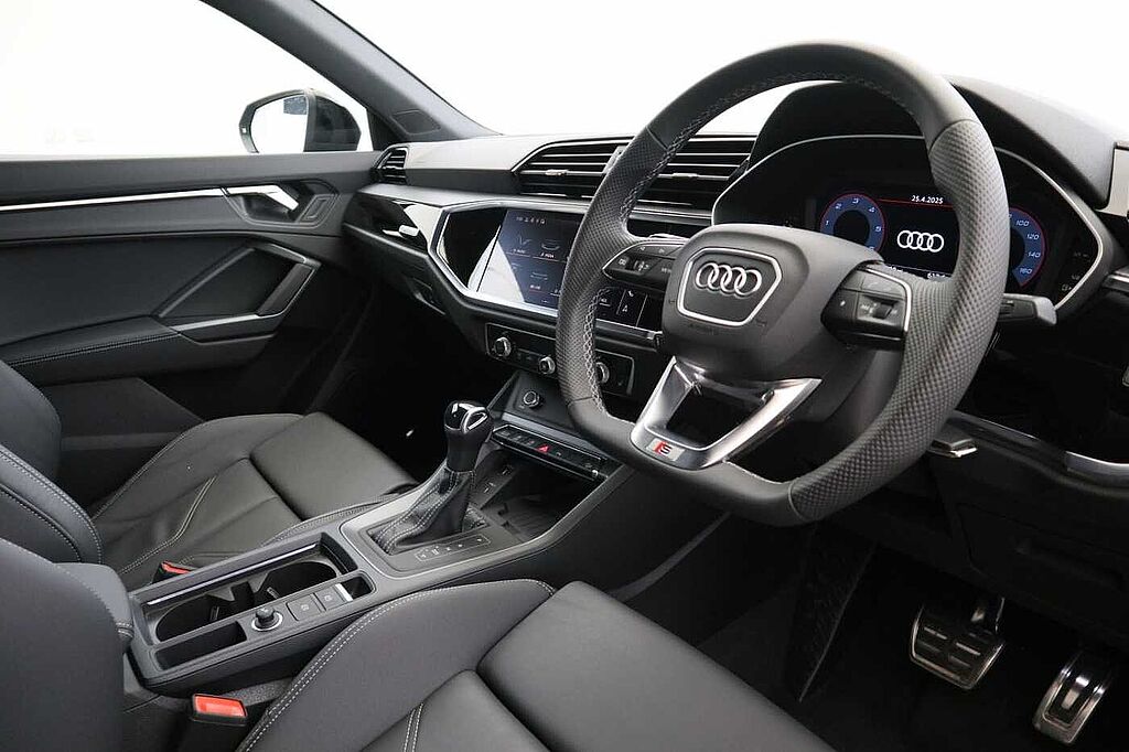 Audi Q3 Diesel Sportback 35 TDI Black Edition 5dr S Tronic [20' Alloy]