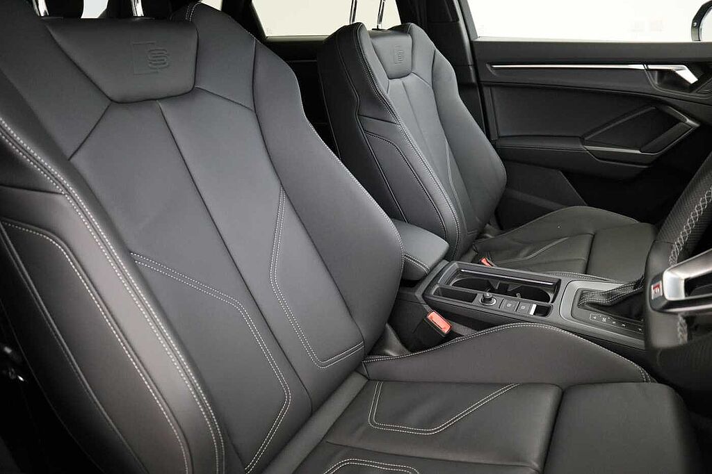 Audi Q3 Diesel Sportback 35 TDI Black Edition 5dr S Tronic [20' Alloy]