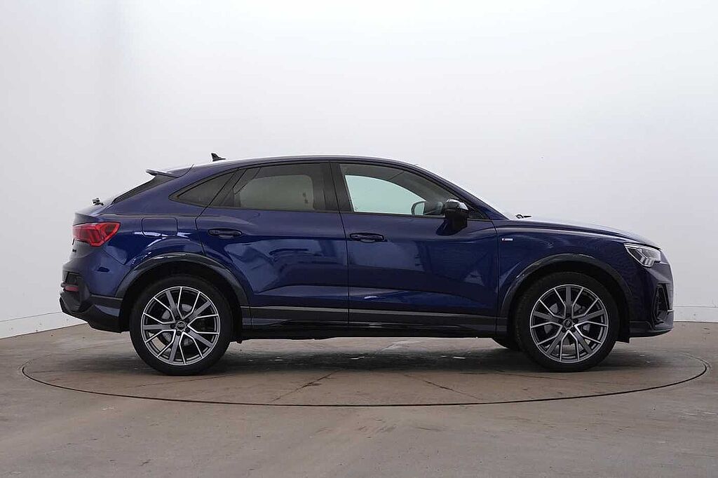 Audi Q3 Diesel Sportback 35 TDI Black Edition 5dr S Tronic [20' Alloy]