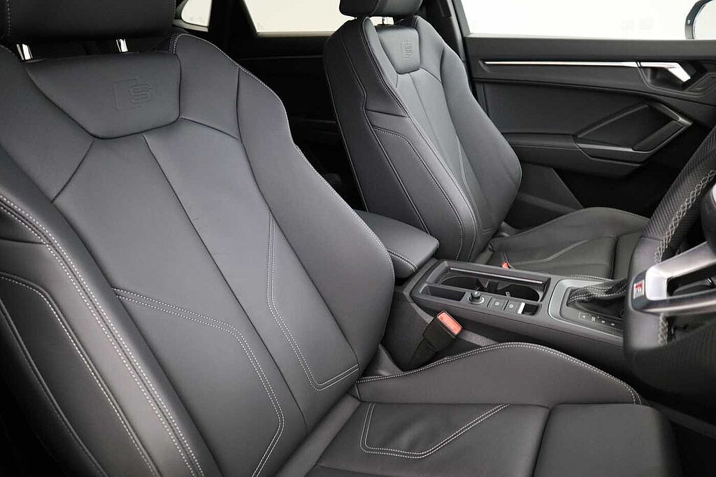Audi Q3 Diesel Sportback 35 TDI Black Edition 5dr S Tronic [20' Alloy]