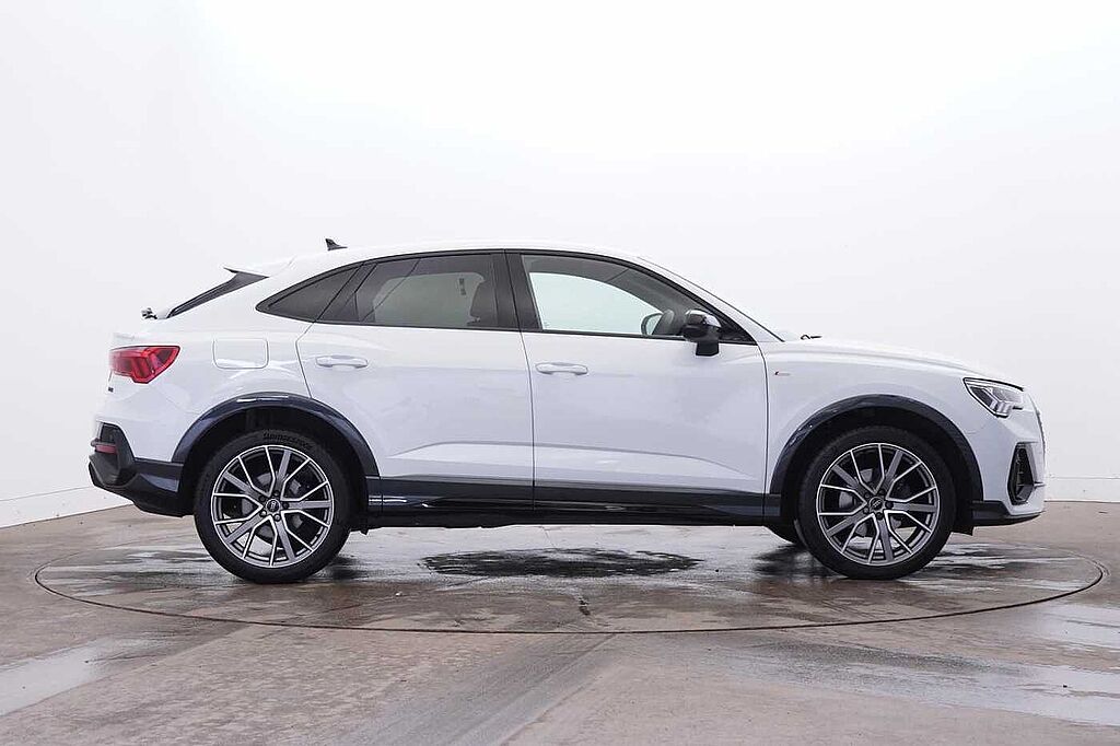 Audi Q3 Diesel Sportback 35 TDI Black Edition 5dr S Tronic [20' Alloy]