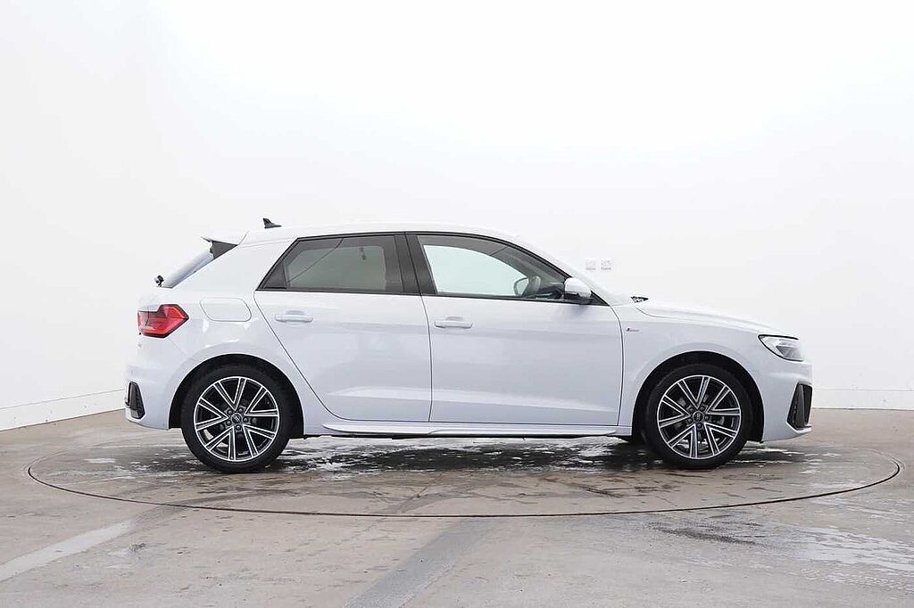 Audi A1 Sportback 30 TFSI S Line 5dr S Tronic