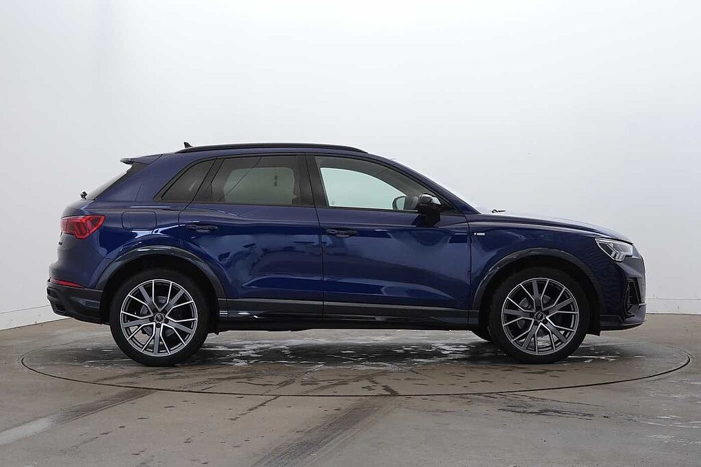 Audi Q3 35 TFSI Black Edition 5dr S Tronic [20' Alloy]