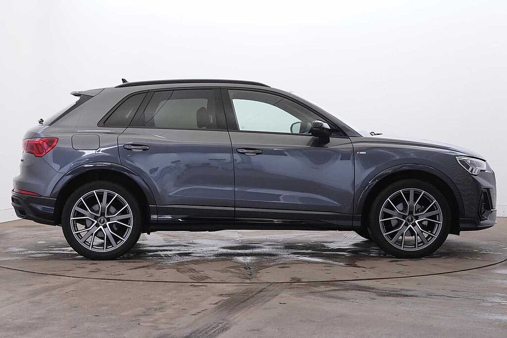 Audi Q3 35 TFSI Black Edition 5dr S Tronic [20' Alloy]
