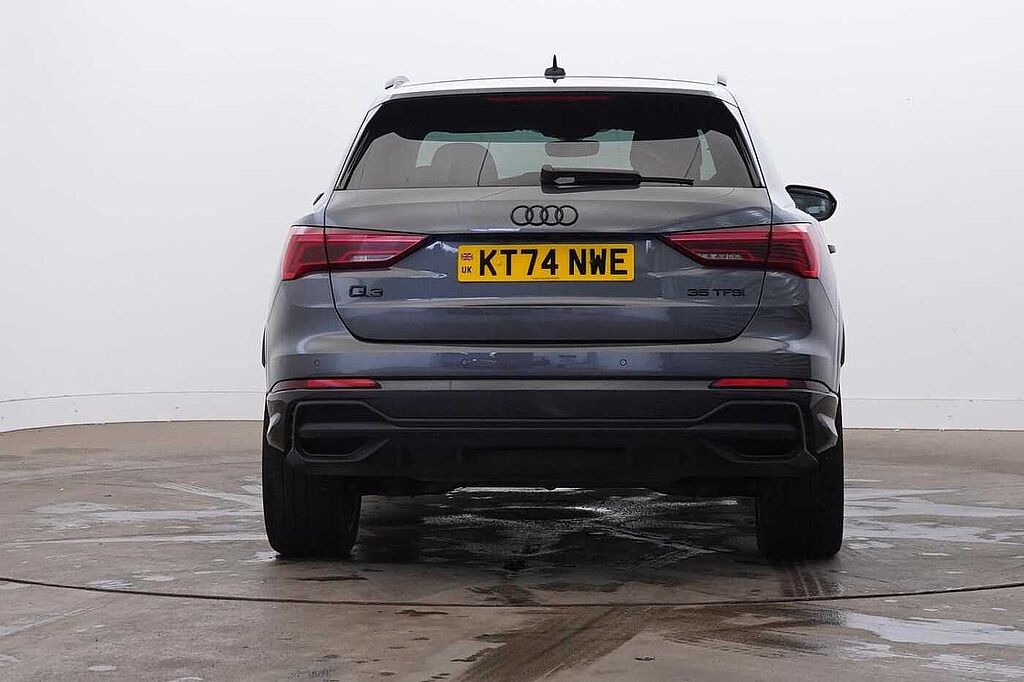 Audi Q3 35 TFSI Black Edition 5dr S Tronic [20' Alloy]