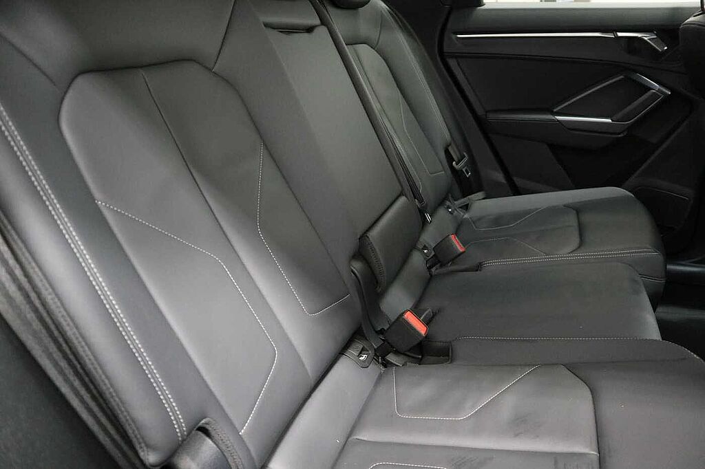 Audi Q3 35 TFSI Black Edition 5dr S Tronic [20' Alloy]