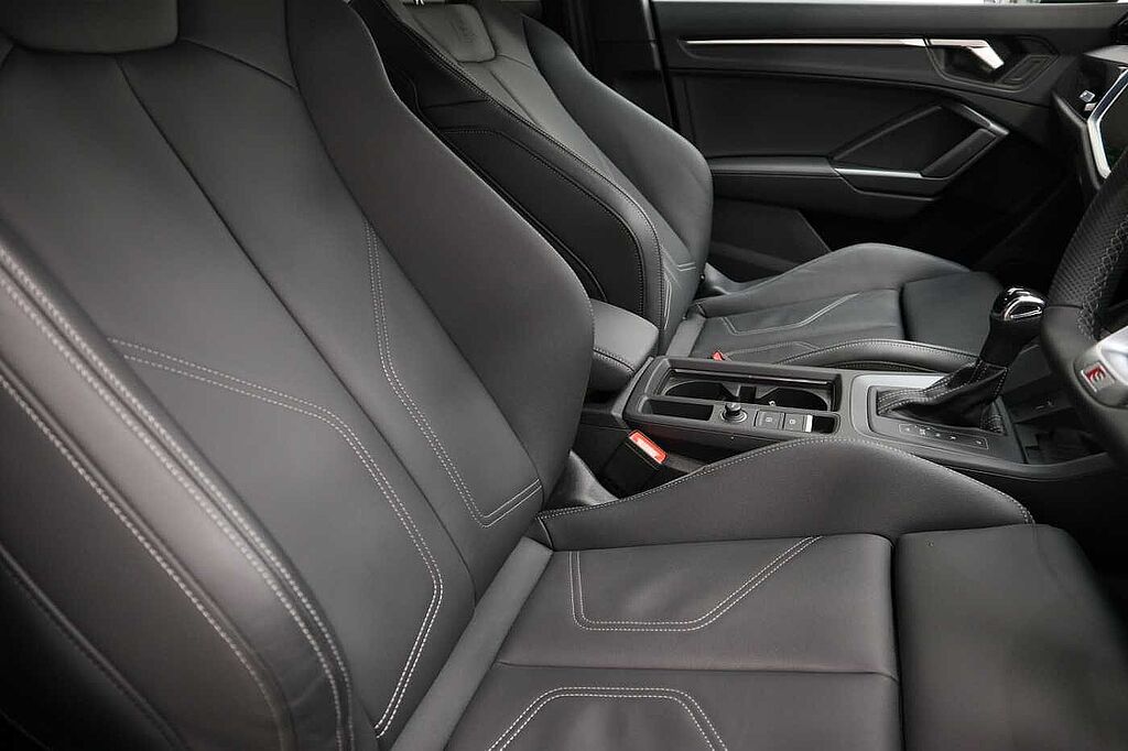 Audi Q3 35 TFSI Black Edition 5dr S Tronic [20' Alloy]