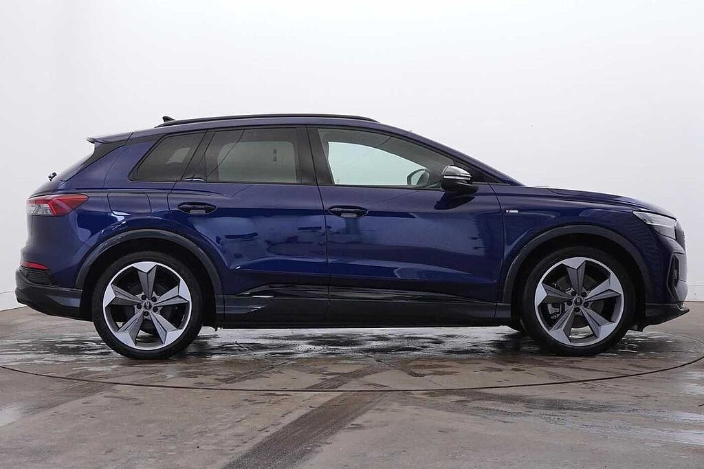 Audi Q4 E-tron 210kW 45 82kWh Black Edition 5dr Auto