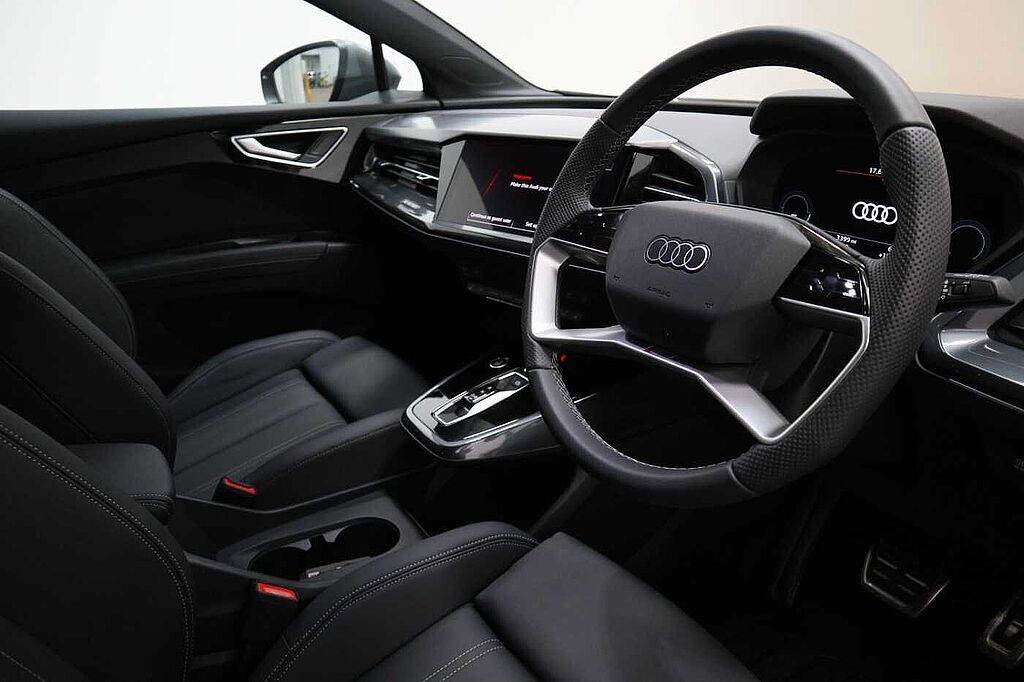 Audi Q4 E-tron 210kW 45 82kWh S Line 5dr Auto [Leather]