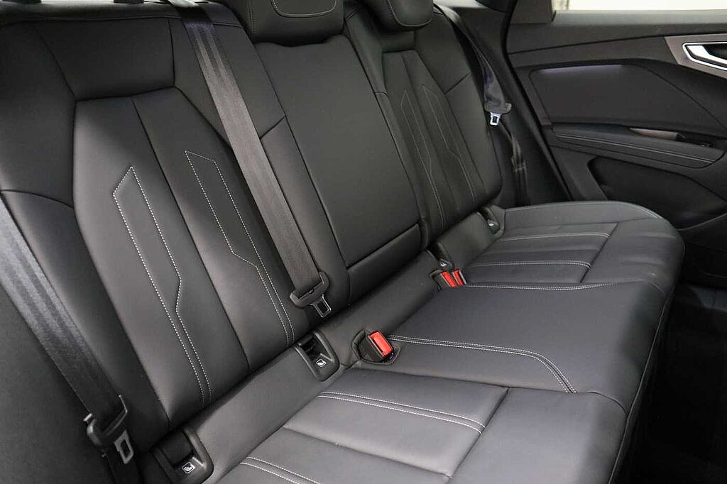 Audi Q4 E-tron Sportback 210kW 45 82kWh S Line 5dr Auto [Leather]