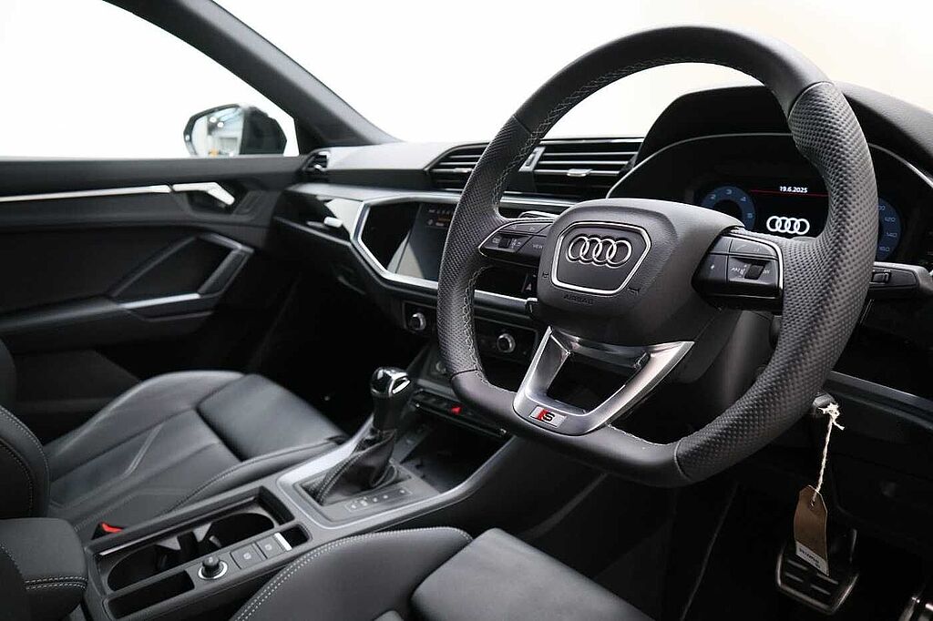 Audi Q3 Sportback 35 TDI Black Edition 5dr S Tronic [20' Alloy]