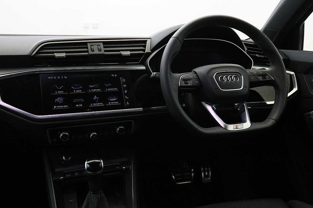 Audi Q3 35 TFSI Black Edition 5dr S Tronic [20' Alloy]