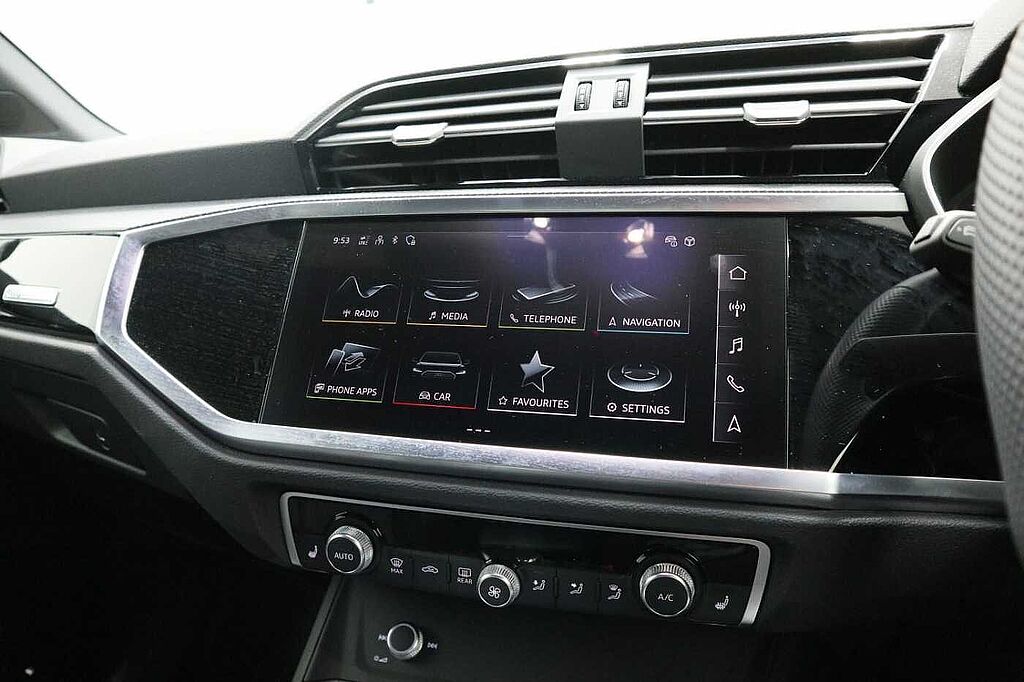 Audi Q3 35 TFSI Black Edition 5dr S Tronic [20' Alloy]