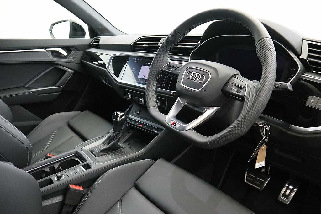 Audi Q3 35 TFSI Black Edition 5dr S Tronic [20' Alloy]