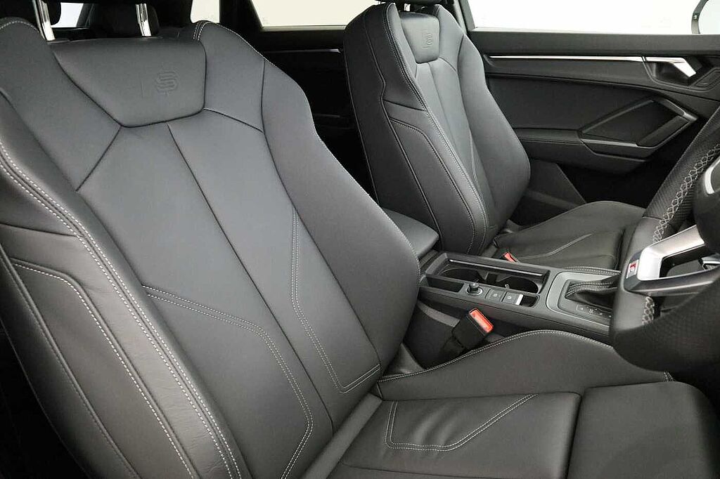 Audi Q3 35 TFSI Black Edition 5dr S Tronic [20' Alloy]