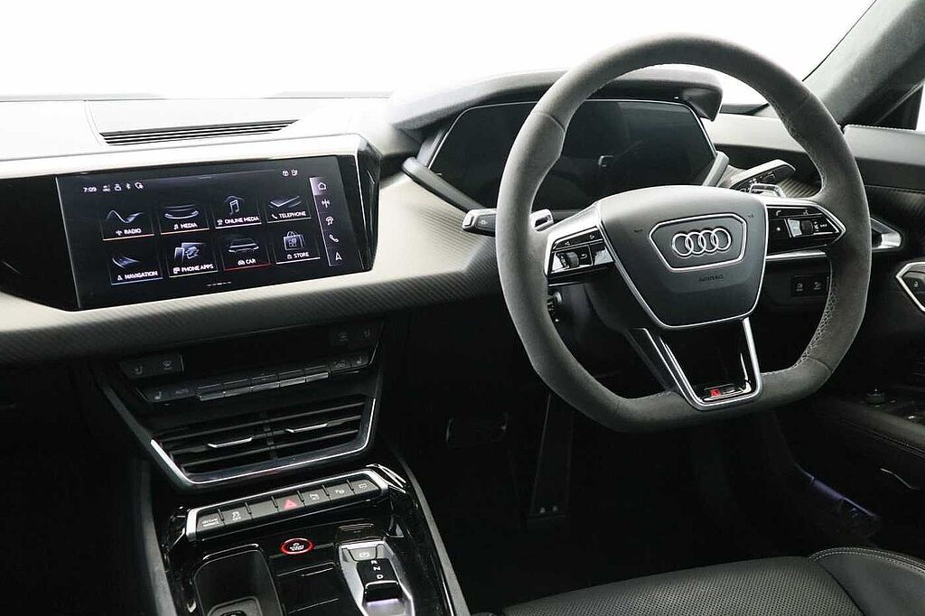 Audi Rs E-tron Gt 475kW Quattro 93kWh Carbon Black 4dr Auto