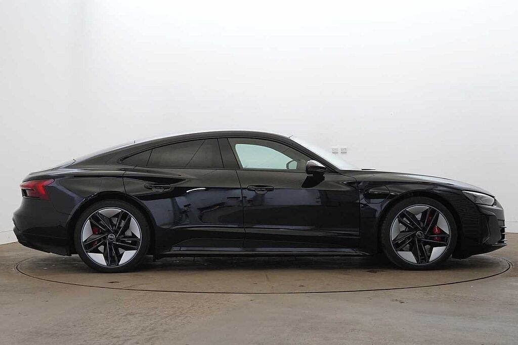 Audi Rs E-tron Gt 475kW Quattro 93kWh Carbon Black 4dr Auto