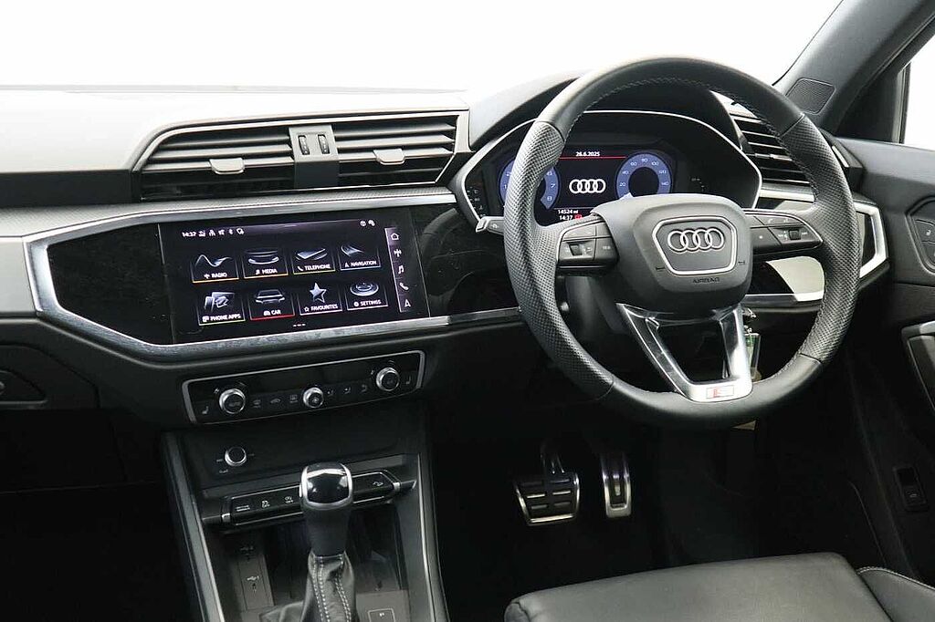 Audi Q3 35 TFSI S Line 5dr S Tronic [Leather]