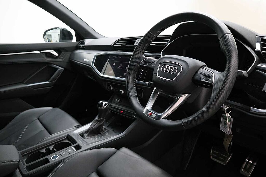 Audi Q3 35 TFSI S Line 5dr S Tronic [Leather]