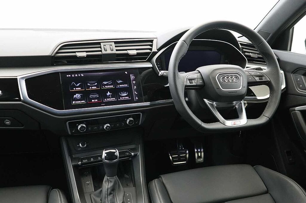 Audi Q3 35 TFSI Black Edition 5dr S Tronic [20' Alloy]