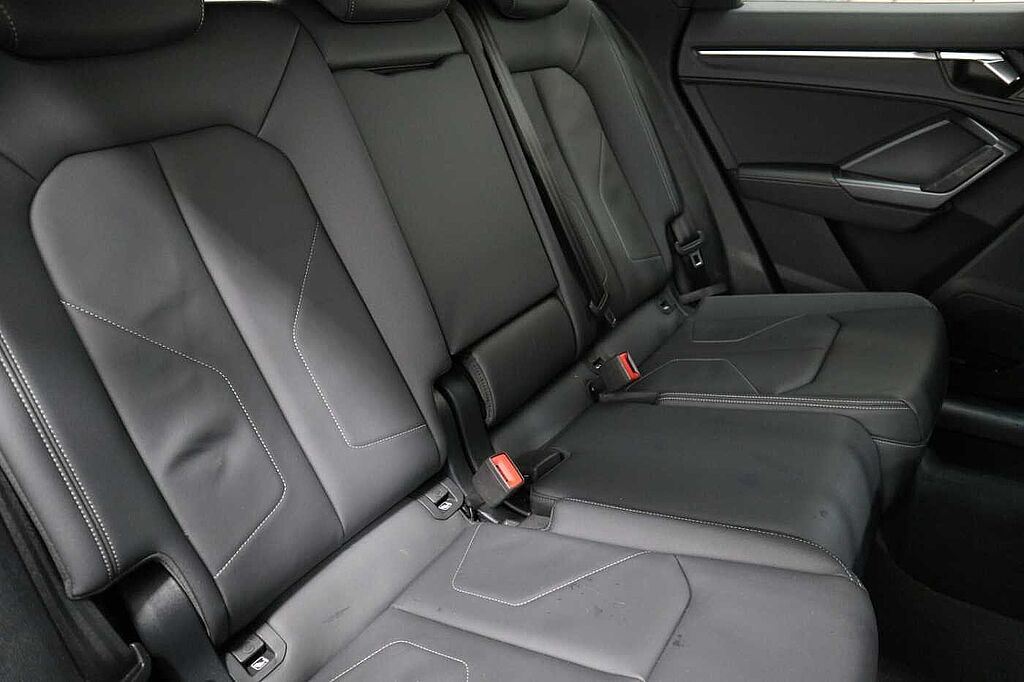 Audi Q3 35 TFSI Black Edition 5dr S Tronic [20' Alloy]